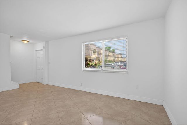 5646 Blueberry Court 23, Lauderhill, FL 33313