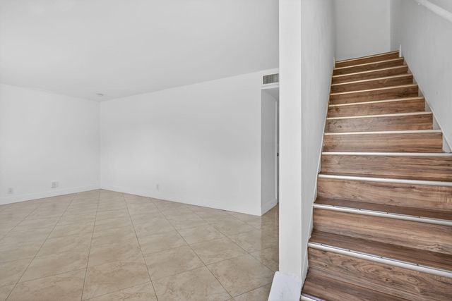 5646 Blueberry Court 23, Lauderhill, FL 33313
