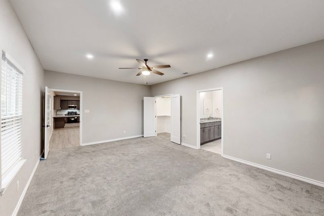 1938 Nomas Street, Dallas, TX 75212