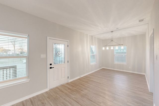 1938 Nomas Street, Dallas, TX 75212