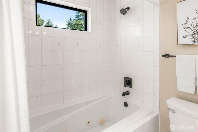 11627 NE 75th Street, Kirkland, WA 98033