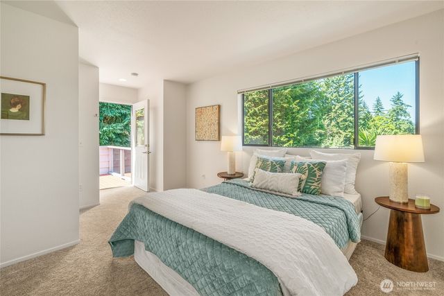 11627 NE 75th Street, Kirkland, WA 98033