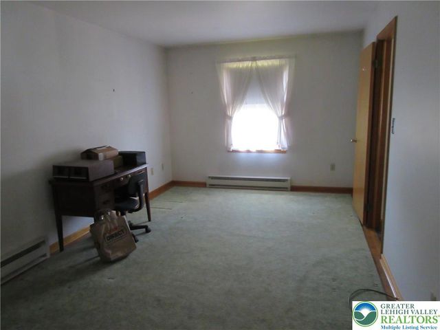 4363 Vista Drive, Lower Nazareth Twp, PA 18064
