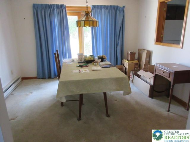 4363 Vista Drive, Lower Nazareth Twp, PA 18064