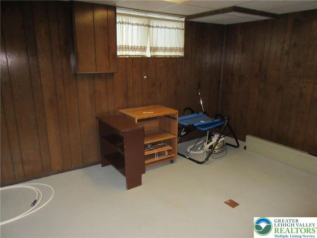 4363 Vista Drive, Lower Nazareth Twp, PA 18064