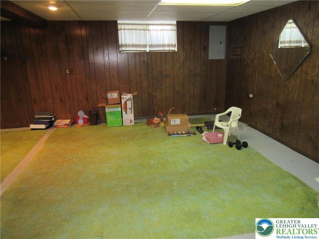 4363 Vista Drive, Lower Nazareth Twp, PA 18064