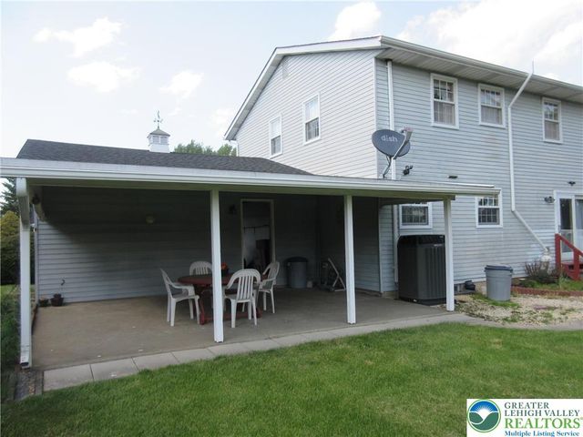 4363 Vista Drive, Lower Nazareth Twp, PA 18064