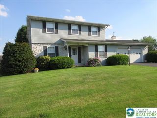 4363 Vista Drive, Lower Nazareth Twp, PA 18064
