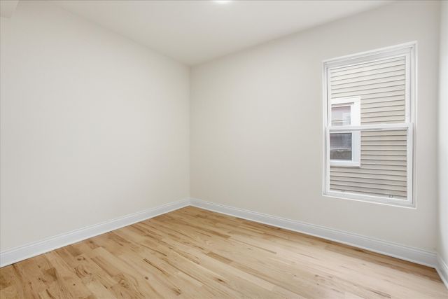 5415 S Hoyne Avenue 2, Chicago, IL 60609