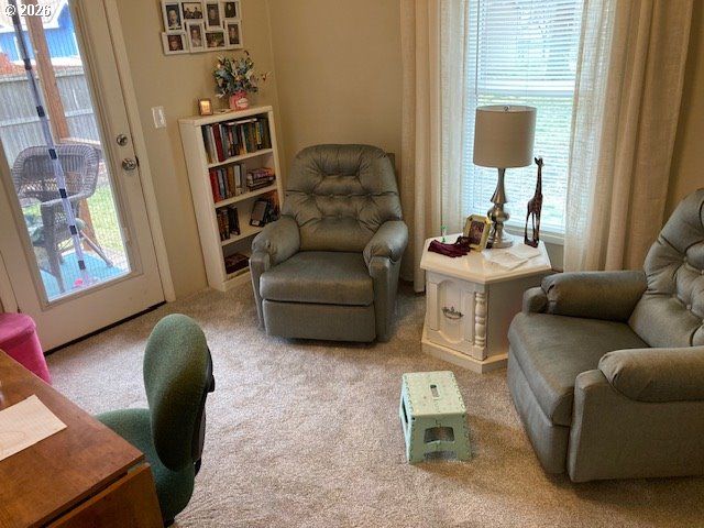 1809 26TH St 14, La Grande, OR 97850