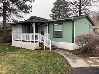 1809 26TH St 14, La Grande, OR 97850