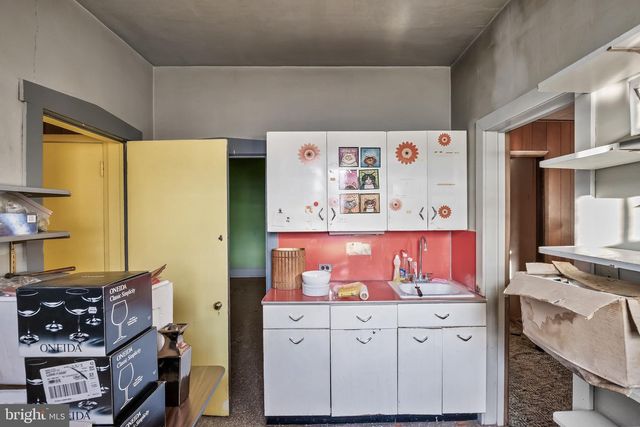 994 HADDON AVE, Collingswood, NJ 08108