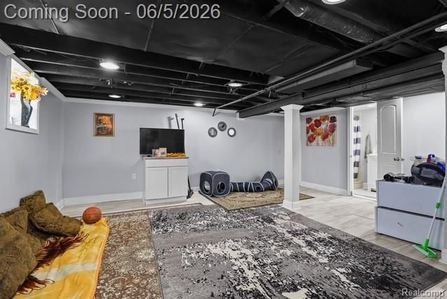 4873 Curtis Street, Dearborn, MI 48126