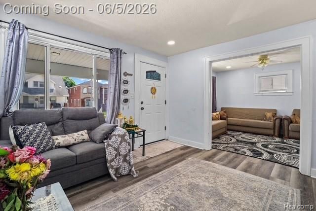 4873 Curtis Street, Dearborn, MI 48126