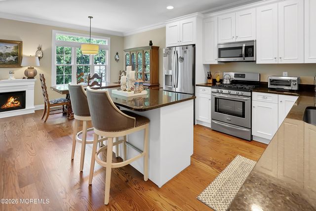 5 Victorian Court, West Long Branch, NJ 07764