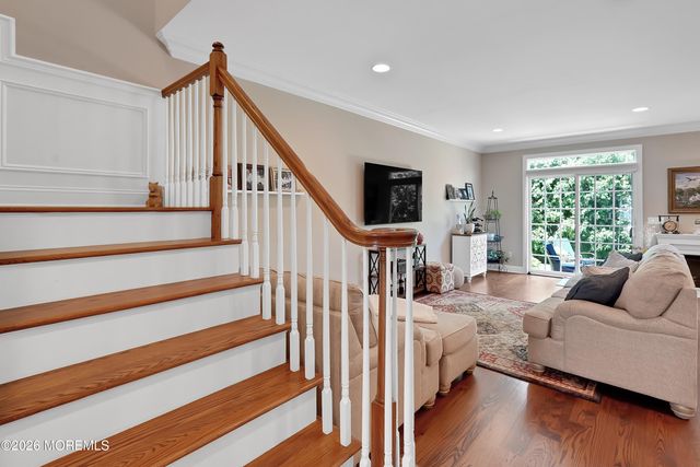 5 Victorian Court, West Long Branch, NJ 07764