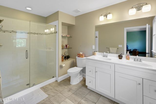 5 Victorian Court, West Long Branch, NJ 07764
