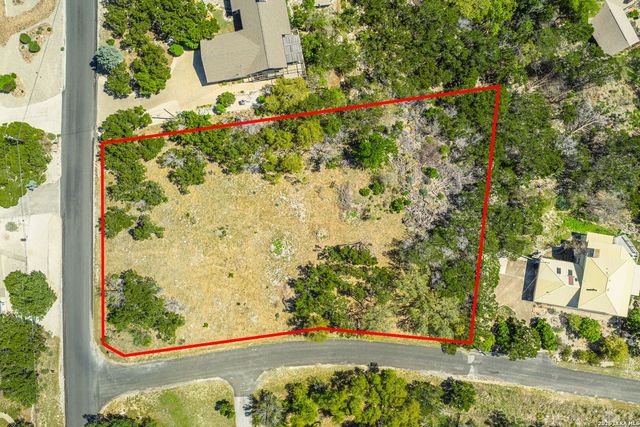 698 Rim Rock, Kerrville, TX 78028