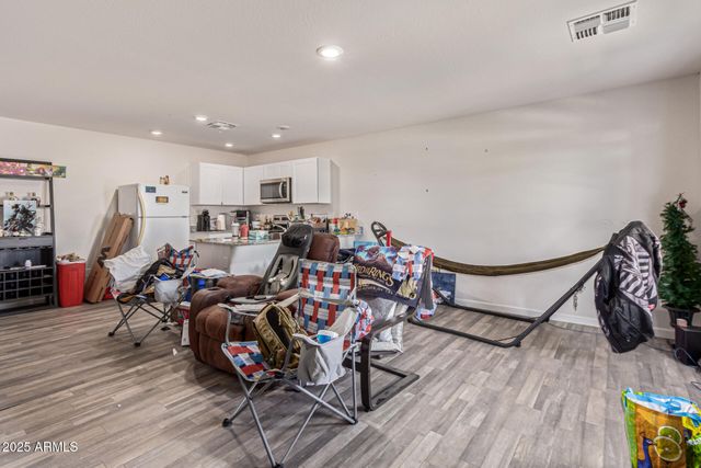 181 W DOUGLAS Avenue, Coolidge, AZ 85128