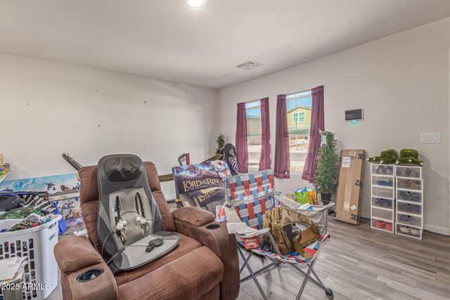 181 W DOUGLAS Avenue, Coolidge, AZ 85128