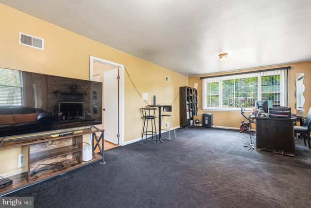 9428 VICTORIA DR, Upper Marlboro, MD 20772