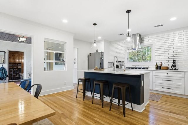 864 Stratford Road, Avondale Estates, GA 30002