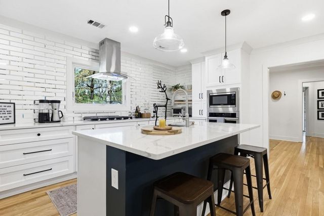 864 Stratford Road, Avondale Estates, GA 30002