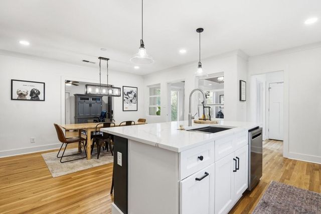 864 Stratford Road, Avondale Estates, GA 30002