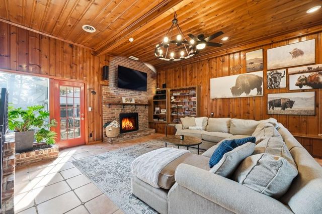 864 Stratford Road, Avondale Estates, GA 30002