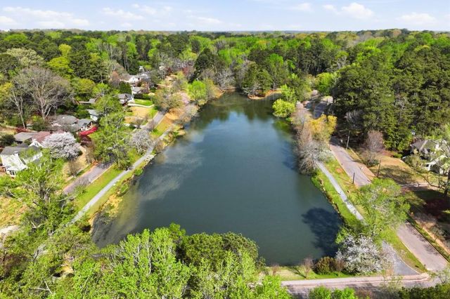 864 Stratford Road, Avondale Estates, GA 30002