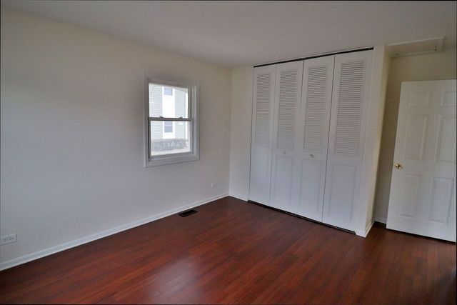 819 Mansfield Court, Schaumburg, IL 60194