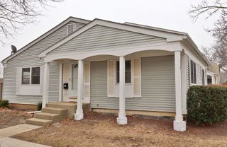 819 Mansfield Court, Schaumburg, IL 60194