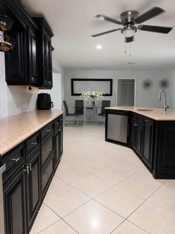 1711 NE 41ST Street, Pompano Beach, FL 33064