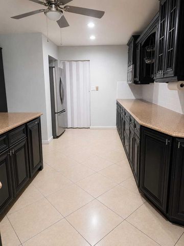 1711 NE 41ST Street, Pompano Beach, FL 33064