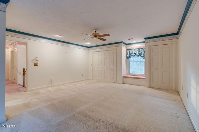 1005 Huntington Court, Kingsport, TN 37660