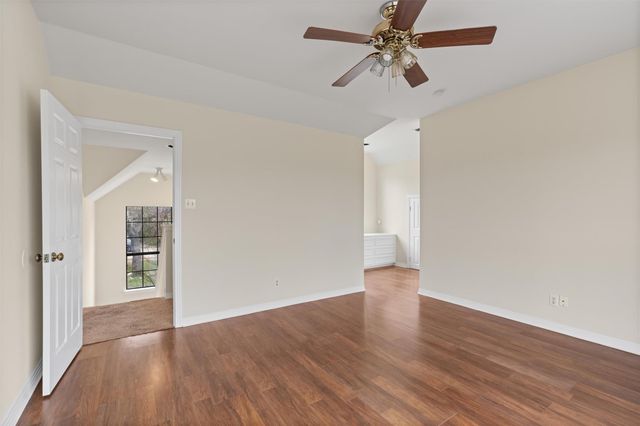 17511 E Darleen DR, Leander, TX 78641