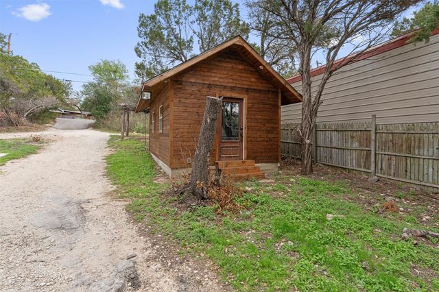 17511 E Darleen DR, Leander, TX 78641