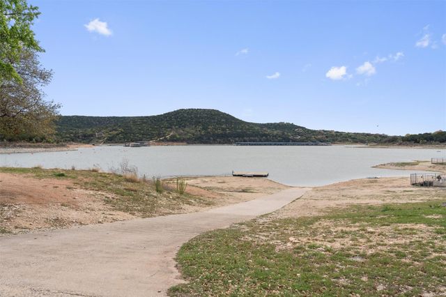 17511 E Darleen DR, Leander, TX 78641