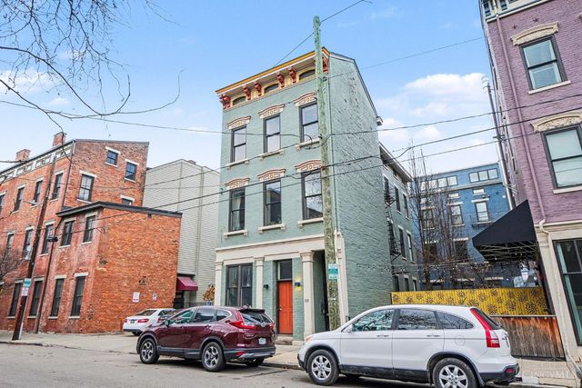 122 W Fifteenth Street, Cincinnati, OH 45202