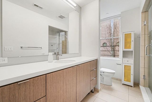 122 W Fifteenth Street, Cincinnati, OH 45202