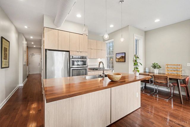 122 W Fifteenth Street, Cincinnati, OH 45202