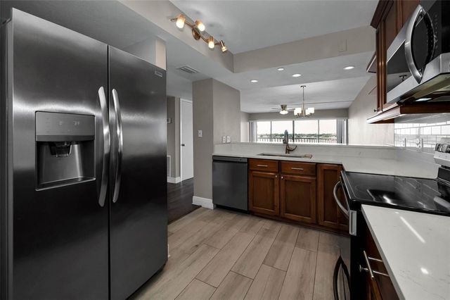 2 ADALIA AVENUE 605, Tampa, FL 33606