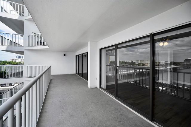 2 ADALIA AVENUE 605, Tampa, FL 33606