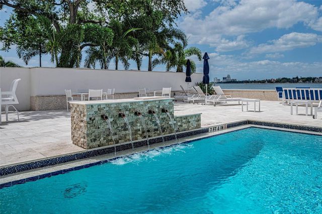 2 ADALIA AVENUE 605, Tampa, FL 33606