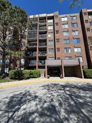 400 Park Avenue 512, Calumet City, IL 60409