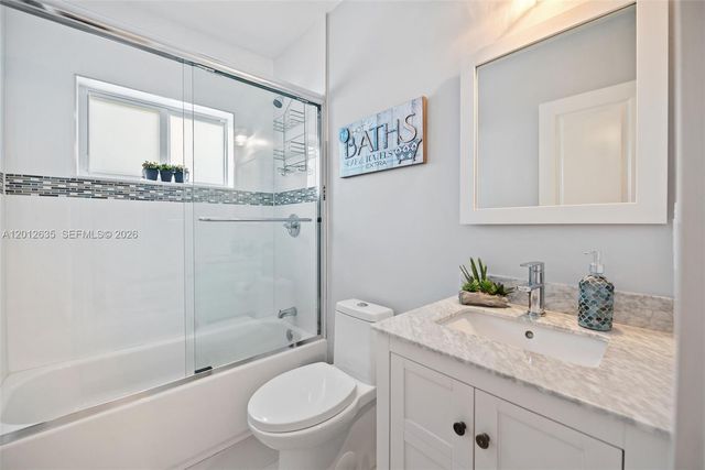6230 SW 27th St, Miami, FL 33155