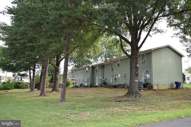 1206 MASSANUTTEN AVE, Front Royal, VA 22630