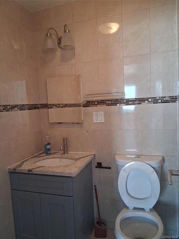 15115 82nd Street 3 floor, Howard Beach, NY 11414