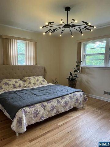 17-10 Radburn Road, Fair Lawn, NJ 07410