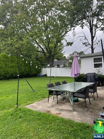 17-10 Radburn Road, Fair Lawn, NJ 07410